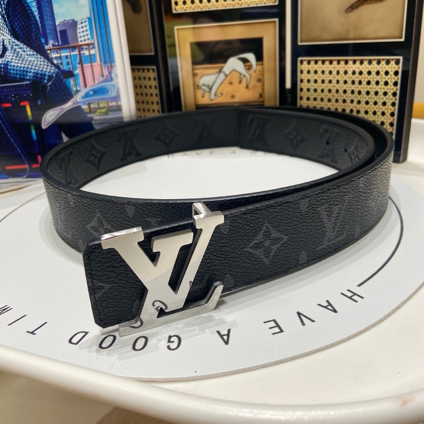 Double-sided design ~ Top-quality original Louis Vuitton