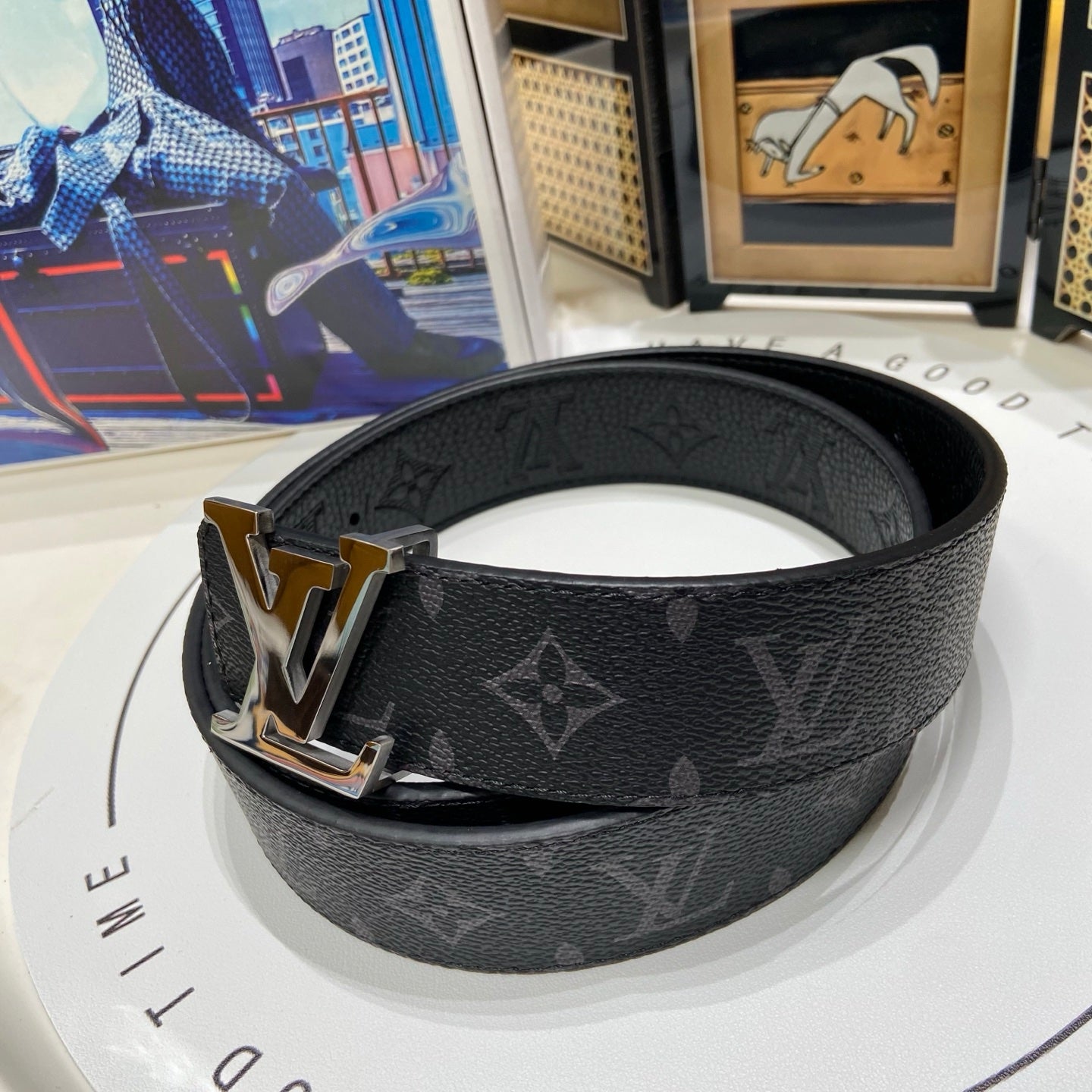 Double-sided design ~ Top-quality original Louis Vuitton